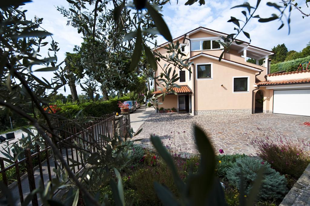 Apartments Portorose Esterno foto